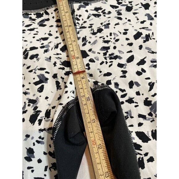 Athleta Stealth TruCool Leggings Womens Large Black White High Rise Cropped Pant - Picture 10 of 13